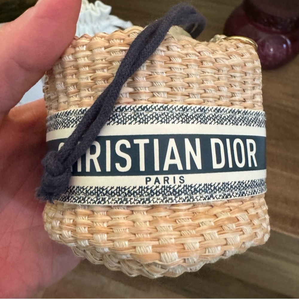 GWP Dior Cream and Navy Woven Mini VIP Bag
 (Box Not Included) - Picture 4 of 8